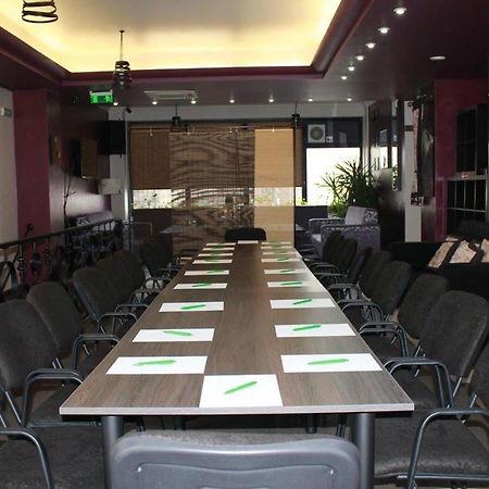 Pensiunea Rix Rooms Focsani Exterior photo