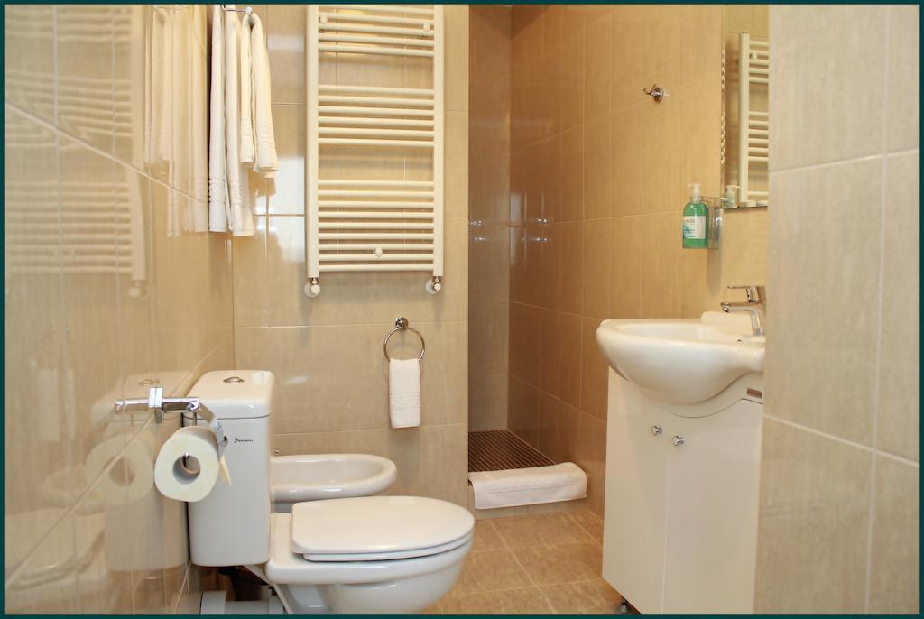 Pensiunea Rix Rooms Focsani Room photo