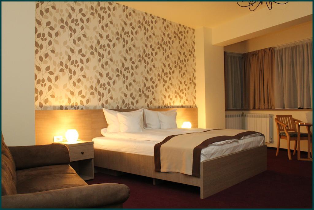 Pensiunea Rix Rooms Focsani Room photo
